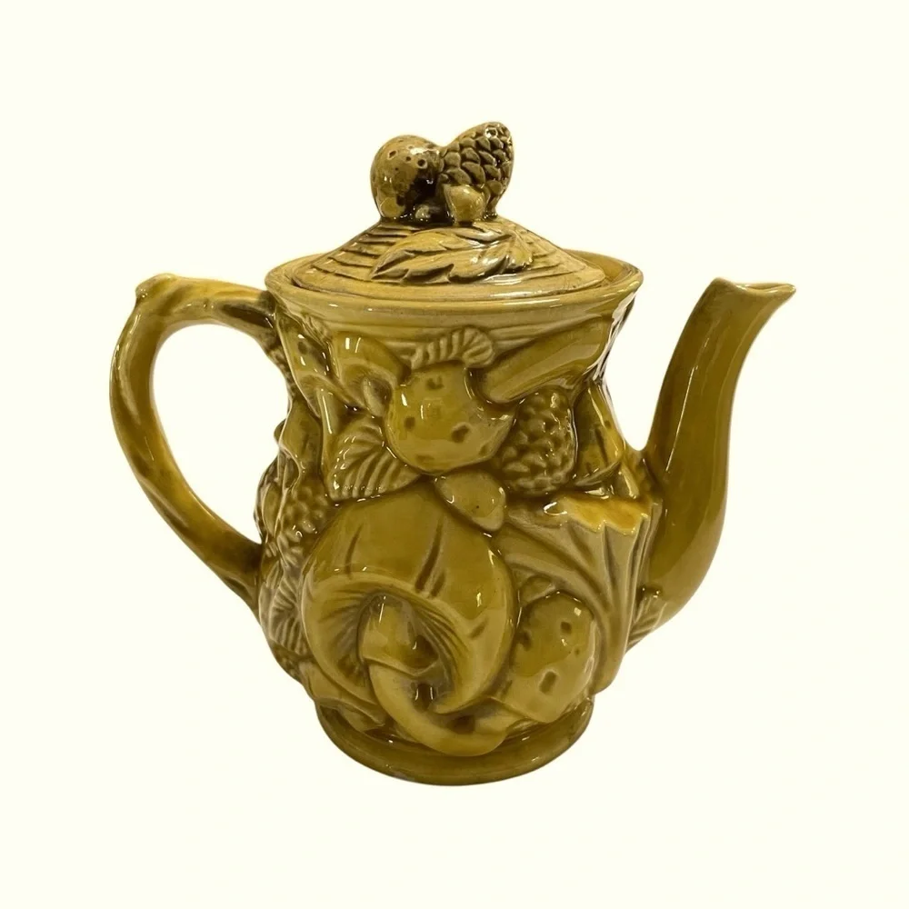 VTG Japanese Yellow Ceramic Mushroom Tea Pot